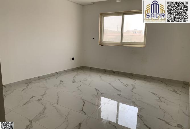 14699327 - Property Image 3