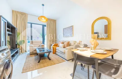 Apartment - 1 Bedroom - 2 Bathrooms for rent in Oasis Residences - Masdar City - Abu Dhabi