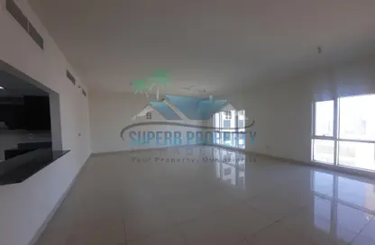 Empty Room image for: Apartment - 3 Bedrooms - 5 Bathrooms for rent in Al Manhal - Abu Dhabi, Image 1