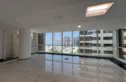 Sea View Fitted Office in Corniche Location