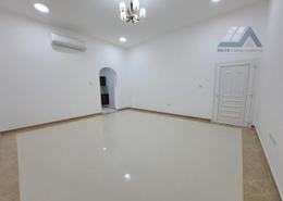 صورةغرفة فارغة لـ: Studio - 1 حمام للكراء في اس ايتش 21 - الشامخة - أبوظبي, صورة 1