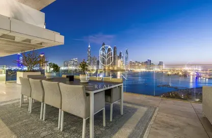 Apartment - 4 Bedrooms - 5 Bathrooms for sale in One at Palm Jumeirah - Palm Jumeirah - Dubai