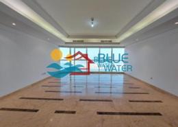 Apartment - 5 bedrooms - 6 bathrooms for rent in Wave tower - Corniche Road - Abu Dhabi