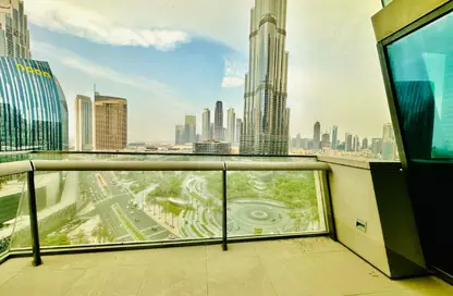 Apartment - 3 Bedrooms - 4 Bathrooms for sale in Burj Vista 1 - Burj Vista - Downtown Dubai - Dubai