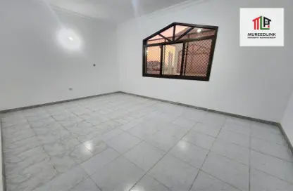 Apartment - Studio - 1 Bathroom for rent in Al Maqtaa Tower 1 - Hadbat Al Zafranah - Muroor Area - Abu Dhabi