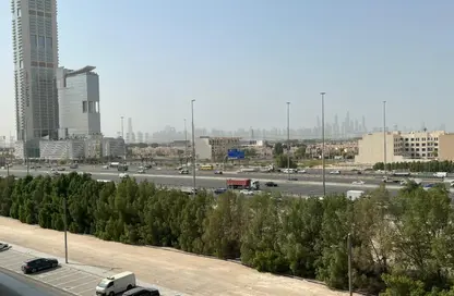 شقة - غرفة نوم - 2 حمامات للايجار في مساكن مجتمع البلوط - مدينة دبي للإنتاج (اي ام بي زد) - دبي