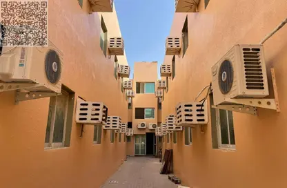 سكن عمال - استوديو - 7 حمامات للبيع في الجرف الصناعية 2 - الجرف الصناعية - عجمان