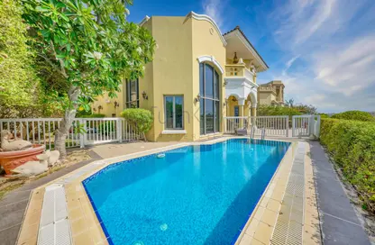 Villa - 4 Bedrooms - 5 Bathrooms for sale in Garden Homes Frond D - Garden Homes - Palm Jumeirah - Dubai