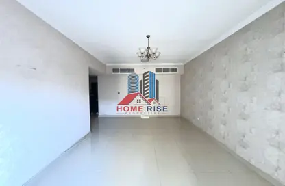 Apartment - 2 Bedrooms - 2 Bathrooms for rent in Muwaileh 29 Building - Muwaileh - Sharjah
