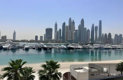Apartment - 3 Bedrooms - 4 Bathrooms for rent in Palace Beach Residence - EMAAR Beachfront - Dubai Harbour - Dubai