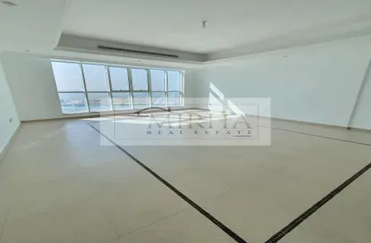Empty Room image for: Apartment - 2 Bedrooms - 4 Bathrooms for rent in Al Aryam Tower - Tourist Club Area - Abu Dhabi, Image 1