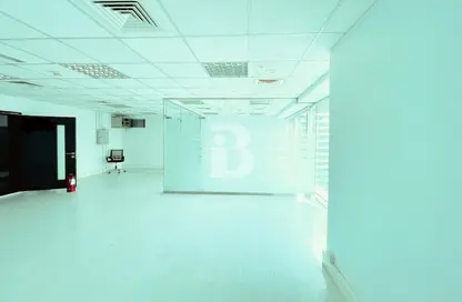Office Space - Studio for rent in Single Business Tower - Sheikh Zayed Road - Dubai