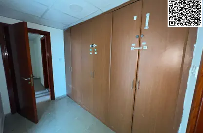 Apartment - 2 Bedrooms - 3 Bathrooms for rent in Corniche Tower - Ajman Corniche Road - Ajman