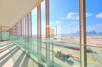 Balcony image for: Apartment - 3 Bedrooms - 4 Bathrooms for rent in Global Gate - Saadiyat Island - Abu Dhabi, Image 1