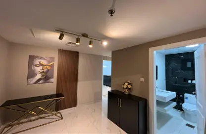 Apartment - 1 Bedroom - 2 Bathrooms for rent in Beach Tower 2 - Al Khan Lagoon - Al Khan - Sharjah
