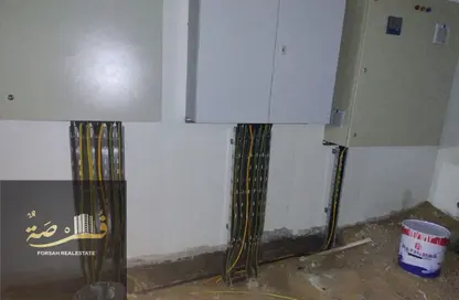 مستودع - استوديو - 1 حمام للايجار في أم الثعوب - أم القيوين