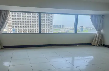 Apartment - 2 Bedrooms - 3 Bathrooms for rent in Jumeirah Living - World Trade Centre Residence - World Trade Center - Dubai