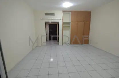 Apartment - Studio - 1 Bathroom for rent in U08 - Italy Cluster - International City - Dubai