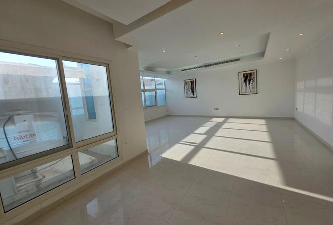 15702348 - صورة العقار 3