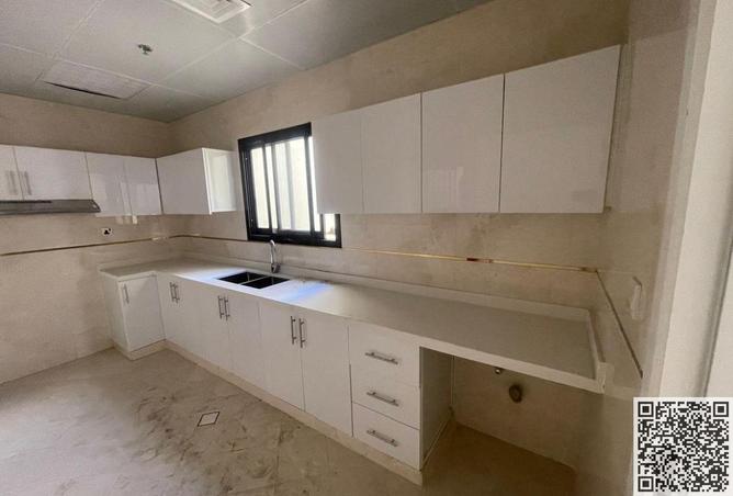 15702006 - صورة العقار 3