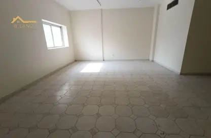 شقة - 2 غرف نوم - 2 حمامات للايجار في بناية اس جي السور - السور - القاسمية - الشارقة شقة - 2 غرف نوم - 2 حمامات للايجار في بناية اس جي السور - السور - القاسمية - الشارقة