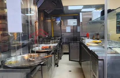 Shop - Studio for rent in Al Taawun - Sharjah