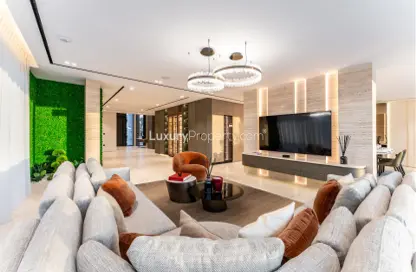 Villa - 6 Bedrooms - 7 Bathrooms for sale in Garden Homes Frond F - Garden Homes - Palm Jumeirah - Dubai