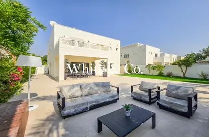 Villa - 4 Bedrooms - 4 Bathrooms for sale in Meadows 9 - Meadows - Dubai