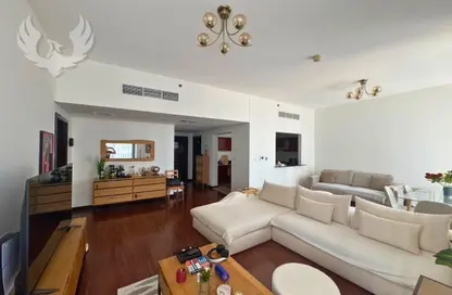 Apartment - 1 Bedroom - 2 Bathrooms for rent in Green Lakes Towers - JLT Cluster S - Jumeirah Lake Towers - Dubai