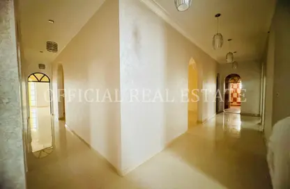 Villa - 7 Bedrooms - 5 Bathrooms for rent in Julfar - Ras Al Khaimah