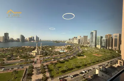 شقة - 2 غرف نوم - 2 حمامات للايجار في المجاز 2 - المجاز - الشارقة