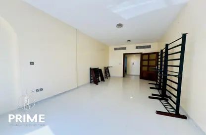 Apartment - 3 Bedrooms - 4 Bathrooms for rent in Al Taghreed Tower - Airport Road - Abu Dhabi