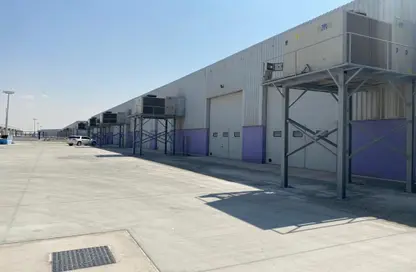 Outdoor Building image for: Warehouse - Studio for rent in Al Markaz Industrial Development - Al Dhafrah - Abu Dhabi, Image 1