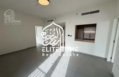 شقة - 2 غرف نوم - 3 حمامات للايجار في زا بوليفارد 3 - الجادة - الشارقة