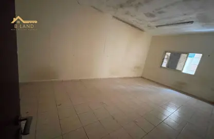 شقة - غرفة نوم - 2 حمامات للايجار في الند - القاسمية - الشارقة شقة - غرفة نوم - 2 حمامات للايجار في الند - القاسمية - الشارقة