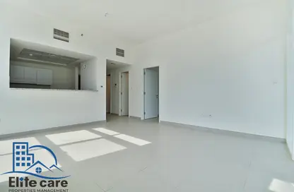 Apartment - 1 Bedroom - 2 Bathrooms for rent in P1912 - Al Raha Beach - Abu Dhabi