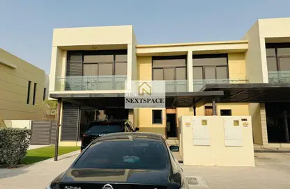 Villa - 5 Bedrooms - 6 Bathrooms for rent in Flora - DAMAC Hills - Dubai