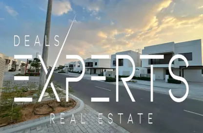 Townhouse - 3 Bedrooms - 4 Bathrooms for sale in Noya Viva - Noya - Yas Island - Abu Dhabi