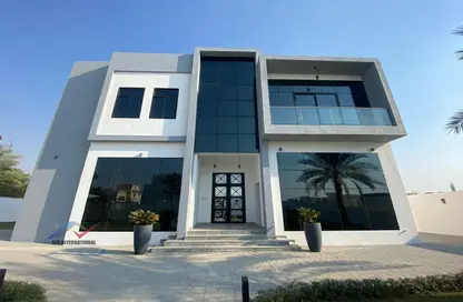 Villa - 5 Bedrooms - 6 Bathrooms for rent in Nad Al Sheba 4 - Nad Al Sheba - Dubai