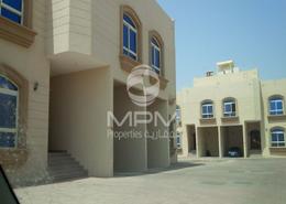 فيلا - 4 غرف نوم - 4 حمامات للكراء في مركز محمد بن زايد - مدينة محمد بن زايد - أبوظبي