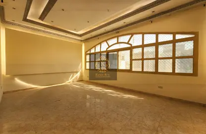 فيلا - غرفة نوم - 1 حمام للايجار في بني ياس شرق - بني ياس - أبوظبي