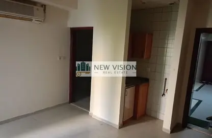 Apartment - Studio - 1 Bathroom for rent in Al Nabaa Building - Al Naba'ah - Al Sharq - Sharjah