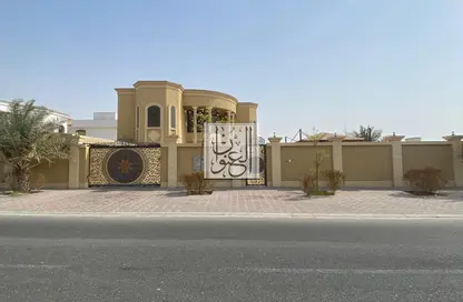 فيلا - 5 غرف نوم - 8 حمامات للبيع في حوشي - البادي - الشارقة