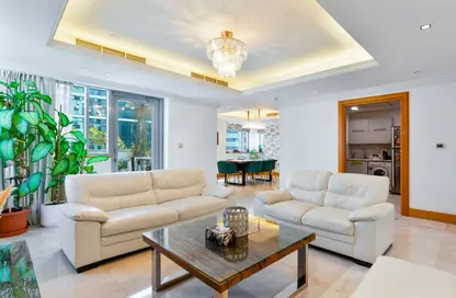 شقة - 2 غرف نوم - 3 حمامات للبيع في إيست هايتس 4 - الخليج التجاري - دبي