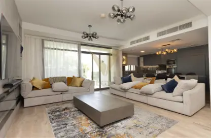 Townhouse - 3 Bedrooms - 4 Bathrooms for rent in Noor Townhouses - Town Square - Dubai