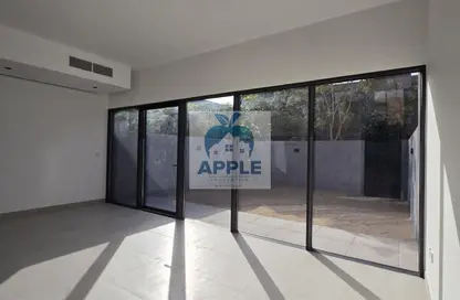 فيلا - 2 غرف نوم - 4 حمامات للايجار في روبينيا - مسار - تلال سيتي - الشارقة