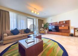 Living Room image for: Apartment - 2 bedrooms - 3 bathrooms for rent in Blue Beach Tower - Jumeirah Beach Residence - Dubai, Image 1