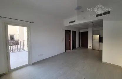 شقة - غرفة نوم - 2 حمامات للايجار في الرمث 13 - رمرام - دبي لاند - دبي