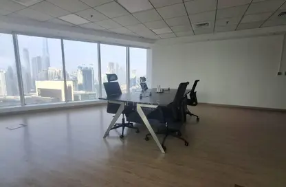Office Space - Studio - 1 Bathroom for rent in The Burlington - Business Bay - Dubai