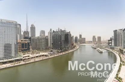 Apartment - 1 Bedroom - 2 Bathrooms for rent in Royal Continental Suites - Business Bay - Dubai